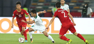 Dừng hình màn rượt đuổi hay nhất Asian Cup 2019 giữa Việt Nam và Iraq