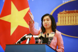 Mỹ điều tàu chiến áp sát Hoàng Sa, Việt Nam lên tiếng