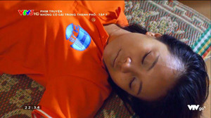 'Những cô gái trong thành phố': Bị quản đốc đe dọa tung clip giường chiếu, nữ công nhân tìm đến cái chết