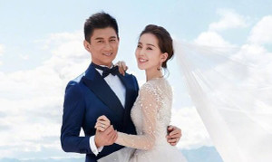 Ngô Kỳ Long mạnh tay chi 22 tỷ đồng mua nhà tặng Lưu Thi Thi vì mang song thai