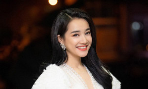 Nhà sản xuất 'Trạng Quỳnh' xin lỗi vì tung tin Nhã Phương sắp sinh con