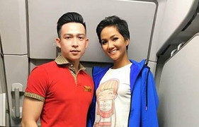 Bị bàn tán trước việc mặc áo 40 nghìn đồng, đi giày bẩn lên máy bay, H'hen Nie lên tiếng