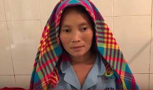 Bác sĩ dùng xe ba gác vượt 10km đưa sản phụ đi cấp cứu