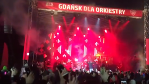 Video: Thị trưởng Ba Lan bị đâm trọng thương trong sự kiện từ thiện