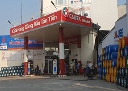 Kỳ điều chỉnh ngày 16/1: Xăng, dầu giữ giá