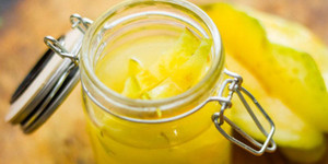 Người đàn ông suy thận sau khi uống 1kg nước ép khế