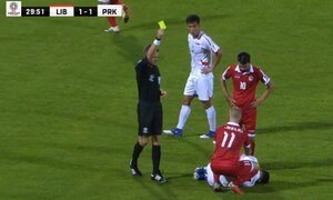 Khoảnh khắc Lebanon 'tự bắn vào chân' đưa tuyển Việt Nam qua vòng bảng Asian Cup 2019