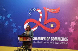 Nhìn lại 25 năm ngày Mỹ dỡ bỏ lệnh cấm vận thương mại đối với Việt Nam