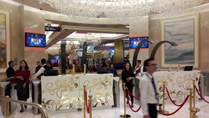 Clip: Cận cảnh casino hợp pháp đầu tiên mở cửa cho người Việt vào chơi
