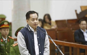 Xét xử 2 cựu Thứ trưởng Công an: Vì sao Vũ 'nhôm' viết đơn xin không giao nộp 7 khu đất?
