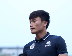 Chiêu mộ Bùi Tiến Dũng, CLB Hà Nội hoàn tất 'đội hình trong mơ'?