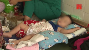 Xót xa những bệnh nhi không có Tết