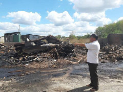 Nghi can vừa ra tù, uống rượu say về châm lửa đốt xưởng gỗ của bố dượng