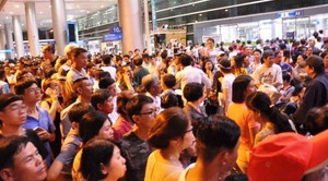 Vì sao người Việt lại hỏi nhau ‘bao giờ về Tết’ thay vì ‘đi đâu chơi Tết’?