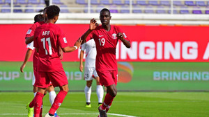 Sút tung lưới UAE, tiền đạo Qatar tái hiện kỷ lục Asian Cup