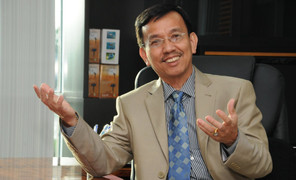 Tết xa quê của 'Vua ngành rác' David Dương