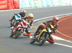 Ngày mai, 48 tay đua sẽ tranh tài ở giải đua xe Moto vô địch toàn quốc