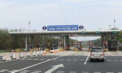 Tổng cục Đường bộ yêu cầu VEC sửa đổi quy định 'từ chối phục vụ xe vào cao tốc'