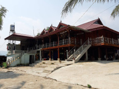 Sát hại con trai 10 tháng tuổi rồi tự tử: Người bố có những biểu hiện không bình thường