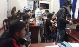 Nửa đêm, bắt quả tang 38 thanh niên mở tiệc ma túy trong quán karaoke