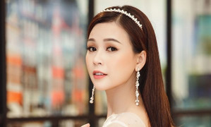 Sam làm việc xuyên Tết, tủi thân vì thấy bạn bè đăng ảnh du xuân