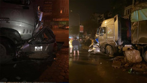 Dừng xe chờ bắt khách trong đêm, tài xế taxi bị xe 'điên' tông chết ở Hà Nội