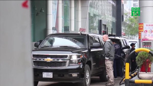 'Quái thú' của ông Trump 'ghi nợ' khi đổ xăng ở Hà Nội, ai sẽ trả tiền?