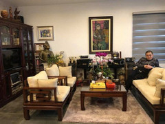 Sau 40 năm lăn lộn trên sân khấu, 'vua hài đất Bắc' Xuân Hinh giàu cỡ nào?