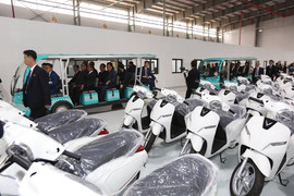 Đoàn Phó chủ tịch Đảng Lao động Triều Tiên thăm nhà máy VinFast tại Hải Phòng