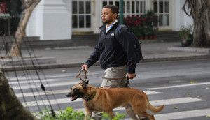 Cận vệ liên tục rà soát an ninh quanh nơi diễn ra cuộc gặp 'đối mặt' giữa hai nhà lãnh đạo Mỹ - Triều Tiên