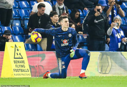Kepa khinh thường đồng đội và cái kết đắng tại Chelsea