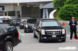 Video: Tổng thống Trump rời khách sạn ra sân bay ngay sau khi kết thúc họp báo