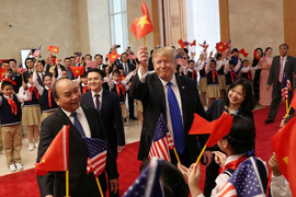 Trên chuyên cơ, Tổng thống Trump gửi lời cám ơn người dân Việt Nam