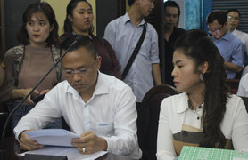 Hơn 2.000 tỷ đồng trong ngân hàng của vợ chồng ông chủ Trung Nguyên đã đi đâu?