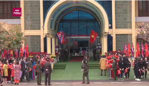 Video trực tiếp: Chủ tịch Triều Tiên Kim Jong-un lên tàu hỏa rời Việt Nam