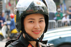 Những nữ công an xinh đẹp bảo vệ Hội nghị thượng đỉnh Mỹ-Triều