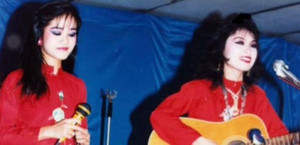 Tiết lộ ảnh 'cô Bống' Hồng Nhung hát tại Iraq lúc 19 tuổi