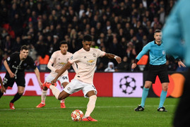 Rashford ghi bàn phút bù giờ, MU ngược dòng loại PSG bằng luật bàn thắng sân khách