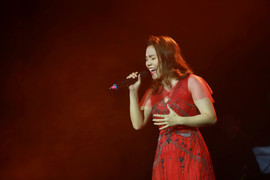 Ca sĩ Ngọc Anh: 'Tôi xinh đẹp, hát hay nhưng vẫn không giữ chân được người đàn ông của mình'