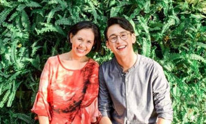 MC Quang Bảo: ‘Tôi luôn hôn mẹ trước khi đi xa, hẹn đưa mẹ đi chơi cuối tuần’