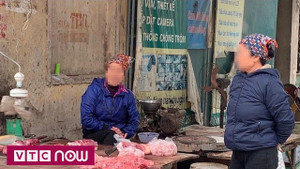 Video: Thịt lợn bày bán công khai trong vùng dịch tả lợn châu Phi