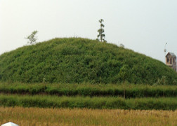 Những bí ẩn 700 năm chưa được giải mã trong ba ‘quả đồi’ ở Thái Bình