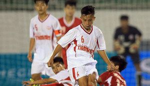 Thầy Giôm nói gì về ‘Xuân Trường đệ nhị’ của U19 HAGL?