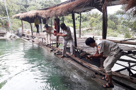 Cưỡng chế, tháo dỡ khu du lịch xây dựng trái phép ở Đà Nẵng