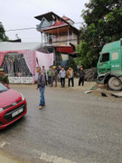 Rạp đám cưới dựng ngoài quốc lộ suýt bị xe đầu kéo tông trúng: Lãnh đạo xã phân trần
