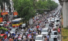 Hà Nội thí điểm cấm xe máy trên đường Nguyễn Trãi hoặc Lê Văn Lương