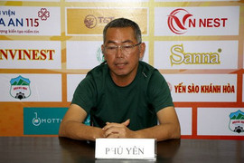 HLV Phú Yên phản pháo VFF vụ đá ma câu giờ ở giải U19