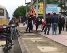 Xác định danh tính tài xế xe 'dù' giả xe buýt đánh nữ hành khách chảy máu mũi ở Hà Tĩnh