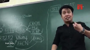 Clip thầy giáo giảng bài 'hết công lực' gây sốt mạng xã hội