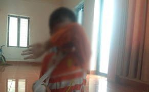 Khởi tố kẻ bịt mặt giở trò đồi bại với bé gái 9 tuổi ở bụi chuối